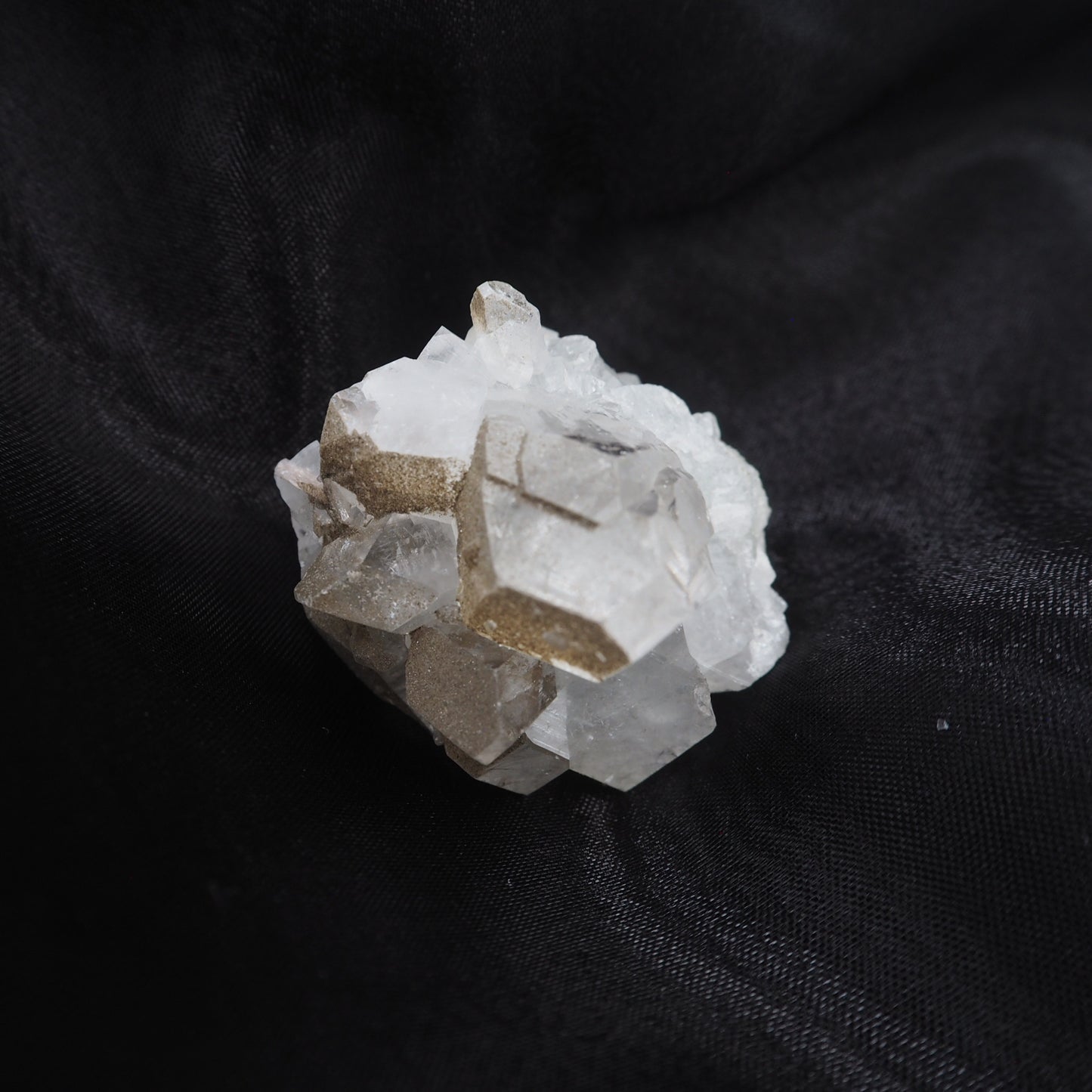 Apophyllite - Treasure Do